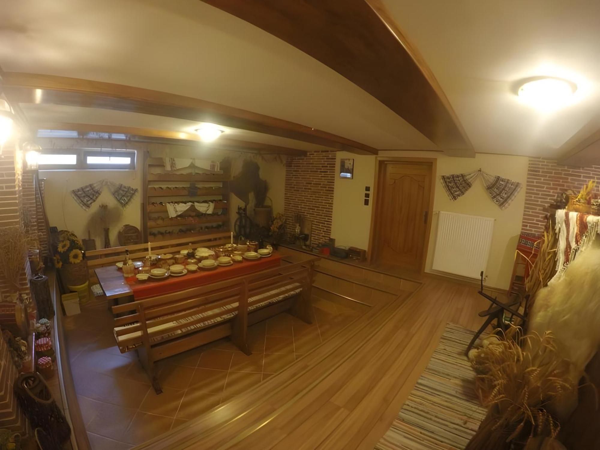 Casa Edwin Bed & Breakfast Constanta Exterior photo